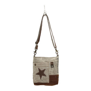 
            
                Load image into Gallery viewer, Leather Star Cross Body Bag
            
        